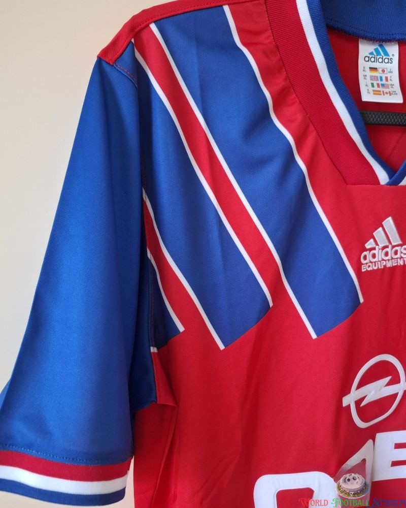 ZIEGE CHRISTIAN 1993-94 (Bay M)